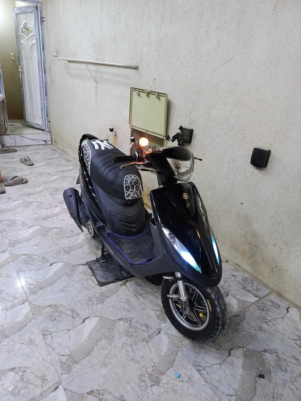 سلام عليكم إخوان دراجه مبدله ولفات بس رنبه وصولاتهه موجوده نازله بشهر   الثامن  ماكس عدله دراجه مال مزامط من كل النواحي وياله إب ٢٥٠ بيهه زوج تاير جديد يدات كوسو كبار قبق عنبار قبق جوزه كشن أربع ولف دمام بل جنطه سيت كامل مال سكنات أربع ولف أصلي امامي خلفي دبلات ديواي امامي صينيه وفج إنسي وأي فلاوين آر بي إم دبل خلفي آر بي إم صالنصه صجميه دبل بوشه شيال أصلي للعلم الدراجه مو رقم كاليه اصليه شرط حته فلتر شوته اربعه ولف اشاير  ٤  إدارة مال سياره كلجات رياضي ملاقط أصلي الدراجه أي عيب ما بيهه ختم واحد وي المكينه كلهه ول معدل شرط ١٢٠ وتعبر سعر ١١٠٠ وبيهه مجال مكاني بصره أبو الخصيب مكينتهه خرسه ما تنسمع انطي بيهه ضمان وين متريد ماكو شي ما ذاكره الك ولي مو شراي لا يتعبني *********** هاذ رقمي علوان وأنه بخدمت الشراي
