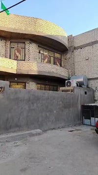 دار للبيع المساحة /200 طابقين   المشتل قرب التجاره التومينيه   للاستفس...