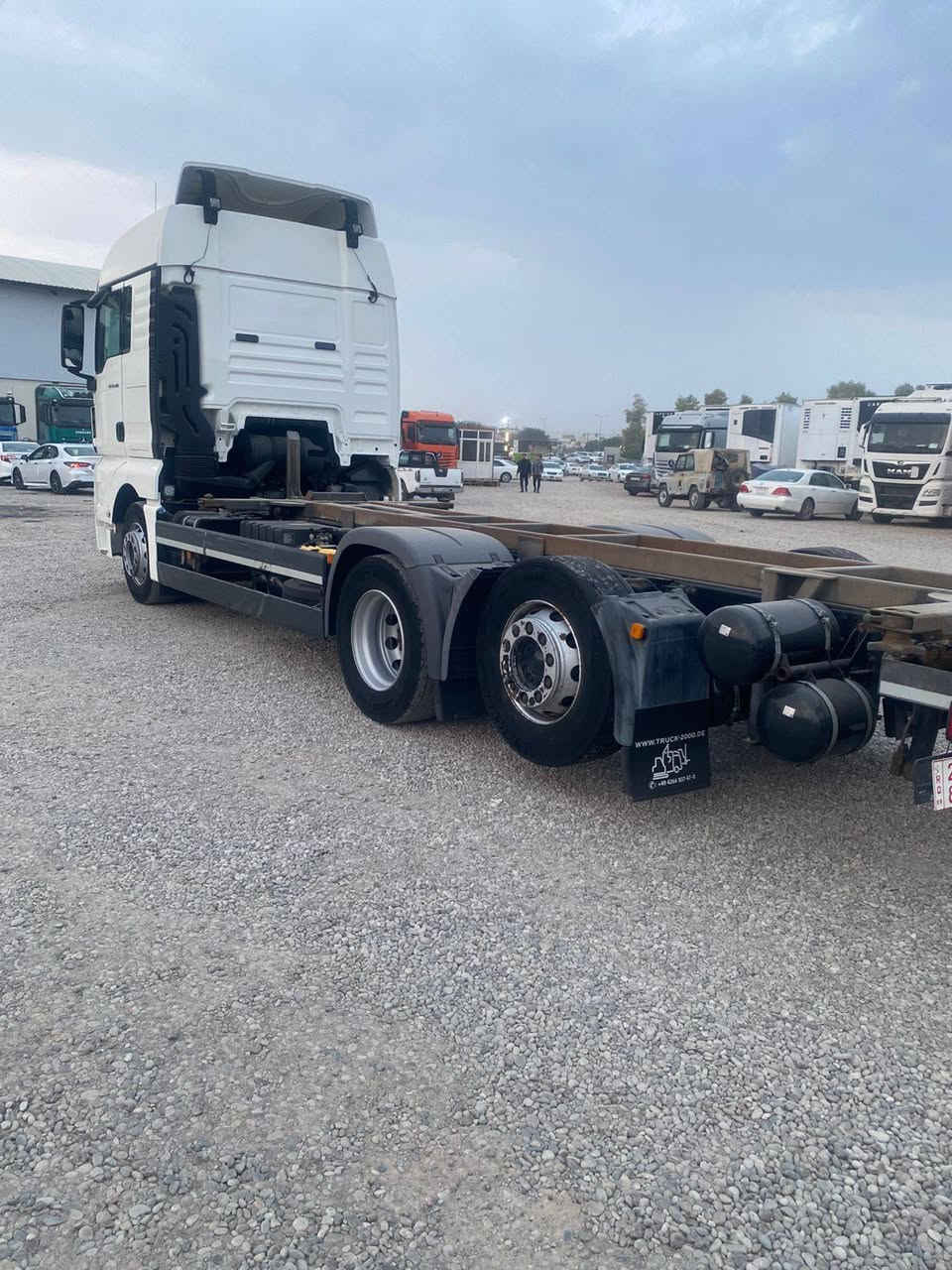 ئه م مانه بؤفرؤشتنه
حجم 480 فول فول دبل سؤبر ره
مؤديل 2017ناوره شه
ئؤتؤماتيك رتايده ر سه لاجه يه حاسه و كاميره
شوين كه لار( ***********)
