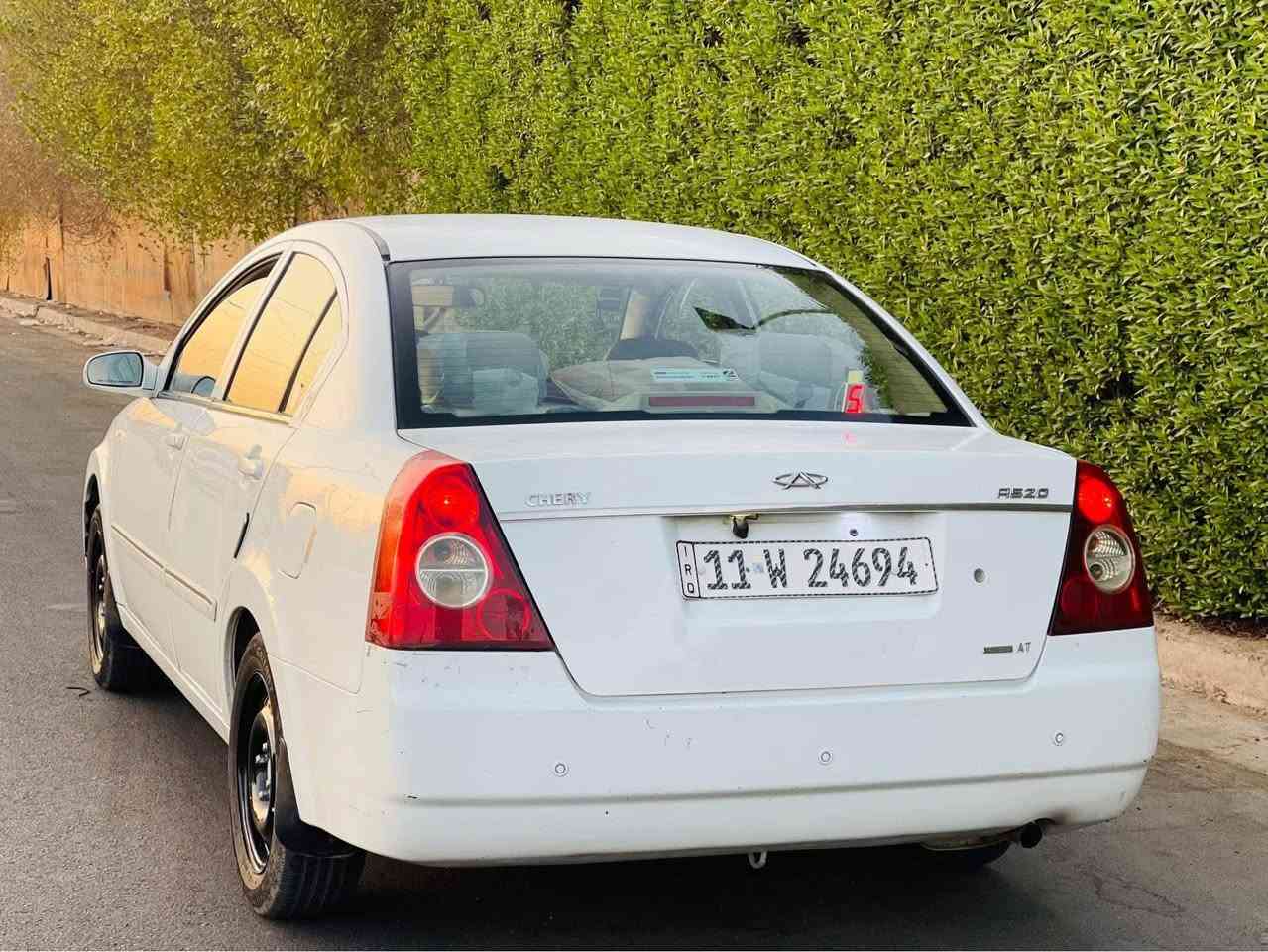 السلام عليكم اعضاء الكروب المحترمين للبيع شيري A5 موديل 2012  سياره تخم تاير جديد دواخل نظيفة كلش والخارج ايضا نظيف ما عدا كم رصعه خفيفه موضحه بالصور  رقم بغداد انكليزي سنويه بأسمي تحويل ثاني يوم ومكان السياره ديالى 
المواصفات:فول مواصفات 
تحكم استيرن شاشه بلازما وكامرا 
تبريد قطعتين وتدفئه 
سنتر لوك ريمونت 
اربع نوافذ اوتو 
حساسات خلفيه 
حداديه كامله 
محرك 2000 بلادي 
سياره ماشيه 133 بلادي  السعر 48 وبيها مجال للشراي 
رقمي:***********
