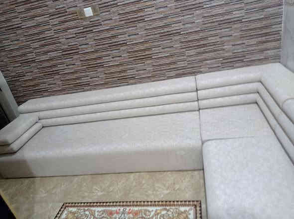 ديوان كويتي النظافه 100/100السعر 500 المكان حيانيه شارع الطاك ***********
