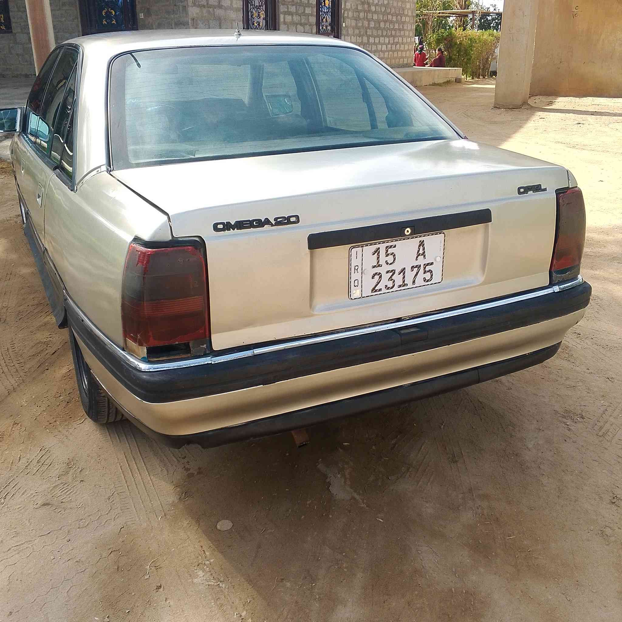 اسلام عليكم ورحمه الله وبركاته
توجد اوبل اوميكا موديل/٩٢/ سنويه بسمي شرط التحويل 
مصبوغة بدون ضرر مكينه كير صدر تمام متعهد المكان بغداد الرضوانيه/***********
