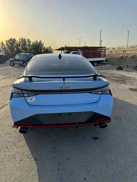 النترا  N 

‏السرعة 300 

موديل :2023

المحرك :2000 تيربو N

كير عادي 

المواصفات:

كشنات كنتاره وجلدN 

سقف أسود شموا

وضعيات قياده

  (-نورمل-سبورت- سمارت - نظام سبورت بلاص)

ابواب بصمة

شحن وايرلس

شاشة متصل  ويا عداد  كار بلاي+اندرويد اوتو

كاميرا خلفيه دواره +دكمه تشغل الكامره منفصل 

دبل اكزوز بلادي يجي بيها صوت بلادي رياضي

اشارة ترحيب

اشارة مرايا

اوتو ستوب 

نقطة عمياء

تحديد سرعة

تحديد مسار

رادار امامي 

رادار جانبي 

رادار خلفي 

حساسات جانبي 

حساسات خلفي

كشنات هيتر

صندوق ذكي

لايتات ليد 3عدسات فول زينون 

بگلايت ليد  كامل

حادثً السيارة فقط نص البنيد صبغ ايرباك دركه فقط 

‏‪ مكاني بغداد جسر اديالى الجديد 

السياره دخول جديد بدون ارقام 

السعر 145 $

رقم ***********
