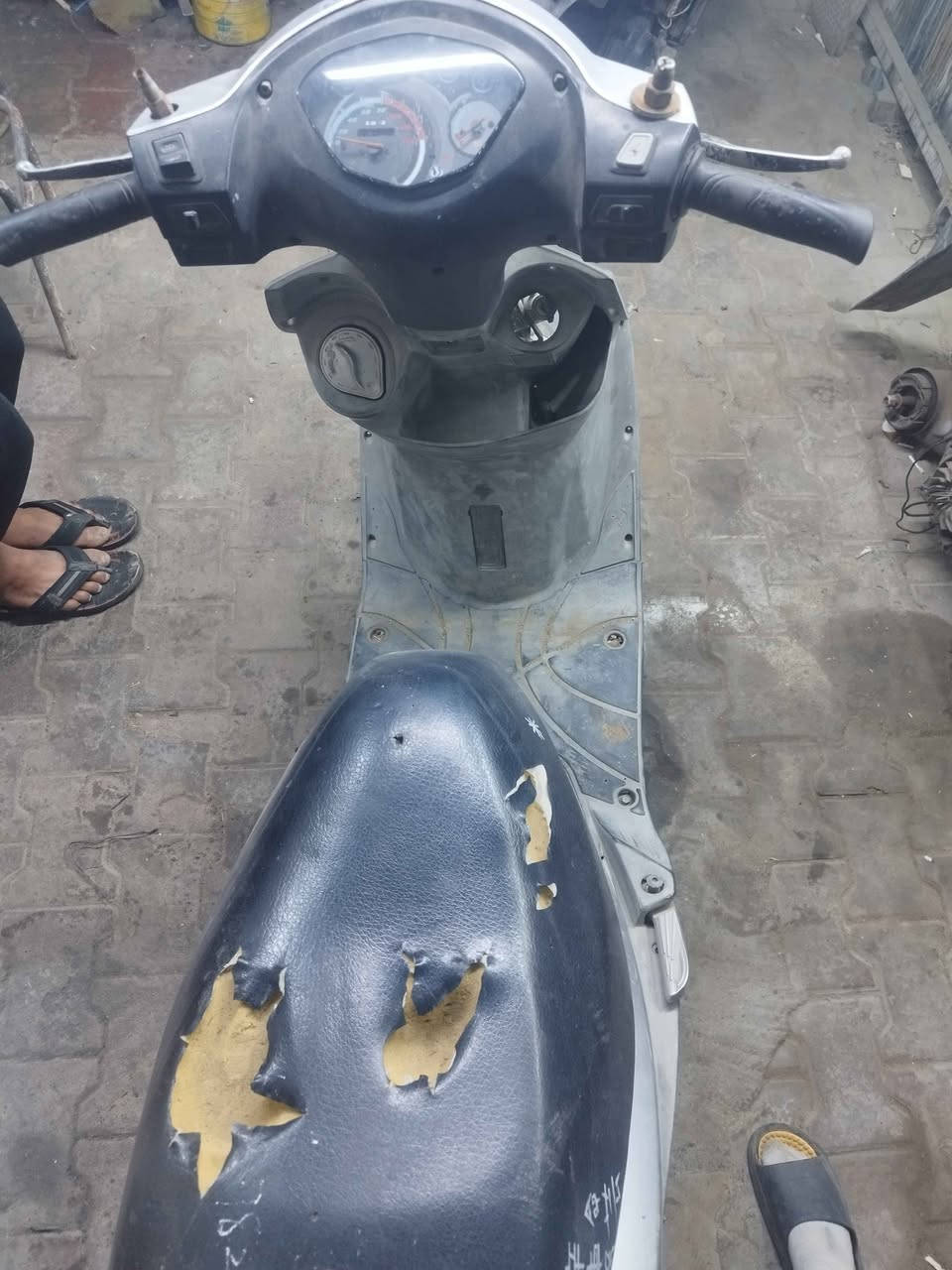 السلام عليكم شباب دراجه ماكس ياباني كوم حديد ما نعرف العطل شنو شراي أتصل *********** عمارة, ميسان
