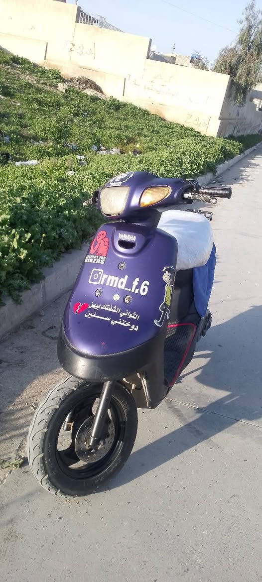 سلام عليكم  دراجه بوتين نضيف كلشي بي شقال كهربايات كلها وبي سرعه نار ما مفتوح لو مره
ماطور كدام العين كلشي ما ناقصو سعرو 250
وبي مجال ويرهم كراوس R9..


**إذا كنت صاحب هذا الإعلان وتريد حذفه لأي سبب، رجاءا أرسل رسالة إلى الدعم الفني**