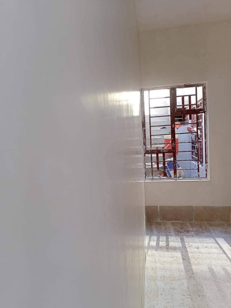 كادر عمل من الموصل شغلي بياض درجه اولى مصاطر شرط وزن شغل داخل كركوك اتصال على الرقم *********** يوجد واتساب
