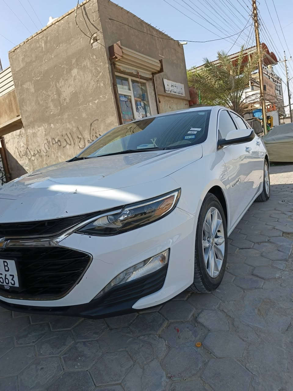 سلام عليكم ماليبو مديل ٢٣ رقم بصره معوقين مكفوله من التبديل والصبغ حادثه حالوب وطرف البنيد بارد جاهزه السياره 
للبيع او مراوس سعره /110لاستفسار/***********
