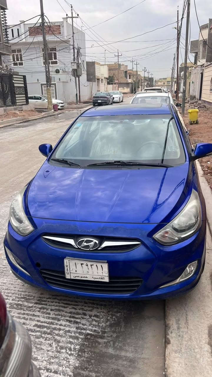 لسلام عليكم هونداي اكسنت خليجي موديل ٢٠١٥مكفوله كفالة عامة من الصبغ والتبديل  مكينه ١٤٠٠ بسمي السعر 90 وبيها مجال قليل مكاني الديوانية ***********
