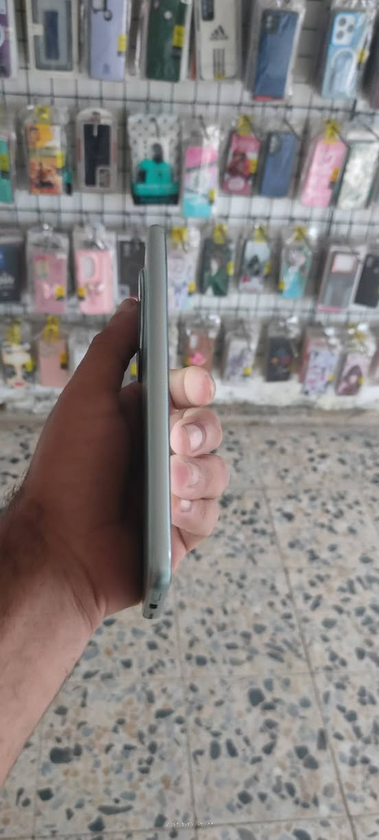 السلام عليكم
 جهاز هونر x9c,SMART

المعالج ثماني النواة Dimensity 7025 Ultra تكنولوجيا 6 نانو
التخزين / الرام : 256 جيجا مع 12 جيجا رام
الكاميرا خلفية مزدوجة 5108 م. ب. / امامية 16 م.ب.
الشاشة : 6.8 بوصة بدقة 2412×1080 بها ثقب
البطارية: 5800 مللي أمبير
جهاز جديد  بي ضربه بالشاشه 

عنوان محل/ الديوانيه / مهناويه/ الحولي/ بيت محمد الدابي/  مقابل مجمع الطبي الرؤيا


**إذا كنت صاحب هذا الإعلان وتريد حذفه لأي سبب، رجاءا أرسل رسالة إلى الدعم الفني**