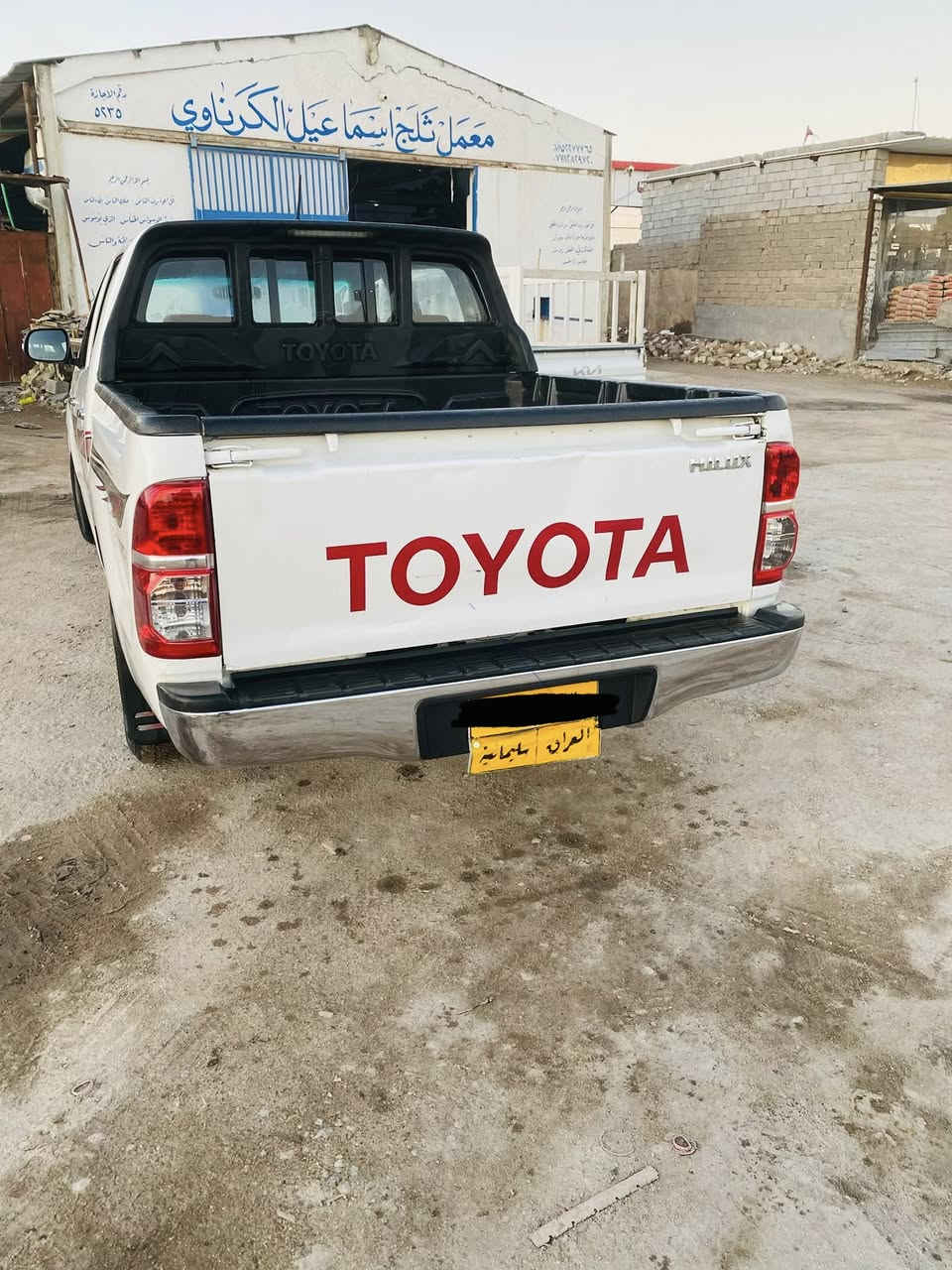 السلام عليكم لبيع فلاونزه موديل 2014كير عادي رقم سليمانيه كير مكينه شاصي مكفولات كفاله عامه سياره كفاله عامه مكان سياره بصره زبير سعر 170وبيه مجال رقم الهاتف ***********
