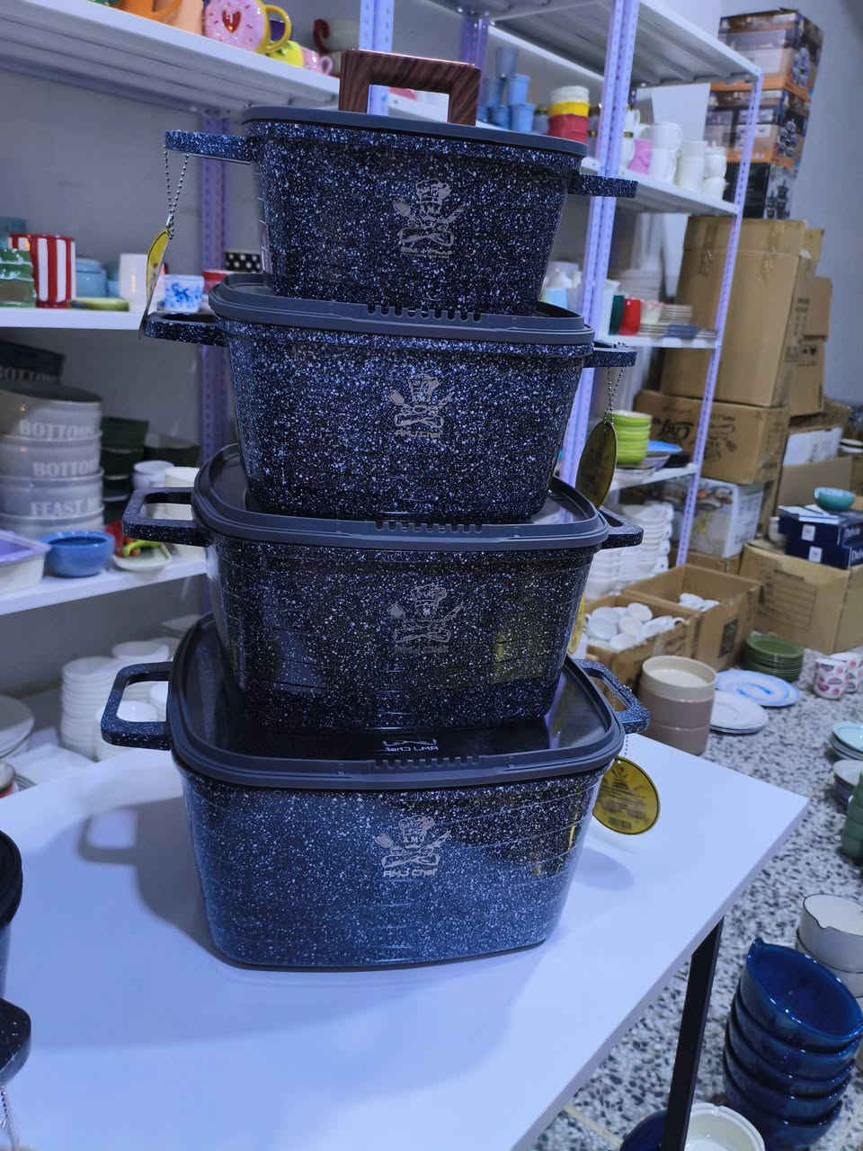 جدر كرانيت ماركة الشيف AMJ زيتي خارج وداخل 
 قاعده ليزريه تشتغل على جميع الطباخات 
كرانيت غذائي 100٪ خالي من المواد المسرطنة 
وبي ضمان سنة 
متوفر مربع ومضلع ولون اسود رصاصي 
متوفر سيتات ومفرد باليعجبكم 
عنوان صلاح الدين / قضاء الدور _ حي المعهد مقابل جامع الصحابة مجاور معرض الريان


**إذا كنت صاحب هذا الإعلان وتريد حذفه لأي سبب، رجاءا أرسل رسالة إلى الدعم الفني**