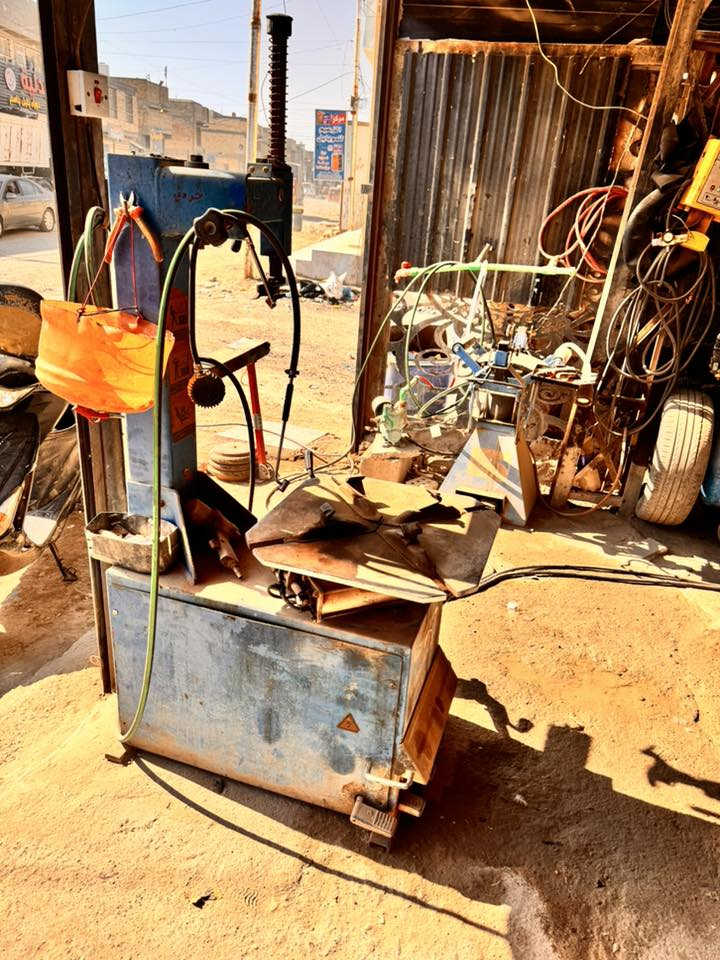 سلام عليكم من رخصه الادمن محل للبيع غراض كلها شغلاله مكان الرائسه العبيدي شيله كامله ما ابيع قطع السعر تصل عل رقم ***********
