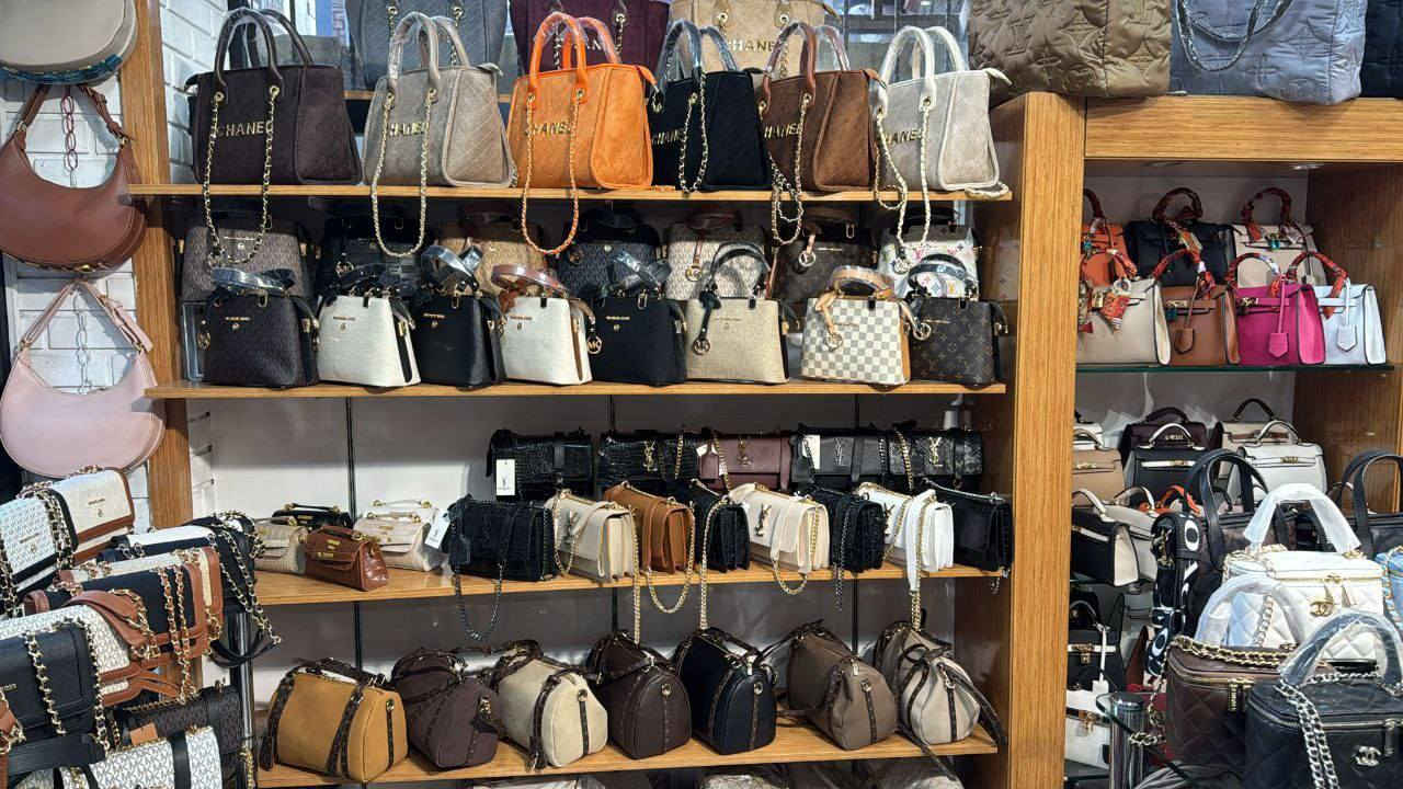 حقائب نسائيه ماستر كواليتي جاهزين من المصنع 🔥
باقي الموديلات والاسعار موجوده في القناة التلجرام اشترك 
https://t.me/+130TypAQQDlkOTM0
https://t.me/+130TypAQQDlkOTM0


**إذا كنت صاحب هذا الإعلان وتريد حذفه لأي سبب، رجاءا أرسل رسالة إلى الدعم الفني**