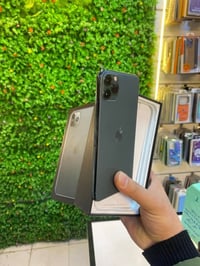 آيفون ١١ برو ماكس • ٢٥٦ • مكفول