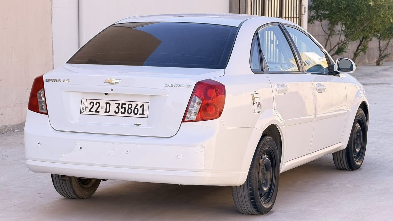 سلام عليكم
للبيع 
اوبترا 
موديل 2013
سنويه ورقم جديد 
سياره جاهزه 
شاشه 
سعر 76وبي مجال 
مكان السيارة دياله خانقين 
***********
