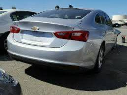 السلام عليكم 

بيع ماليبو 2017
محرك 1.5 تيربو
اللون رصاصي
وارد أمريكي ضررها جاملغ والسونار موجود

 • شاشة
 • كاميرا خلفية
 • تحكم بالستيرن
 • نظام بصمة وتشغي

تيربو جديد 
كيرها بي عتة شوية 
كهرباءيات شغالة 
السعر 92بي مجال 
***********
