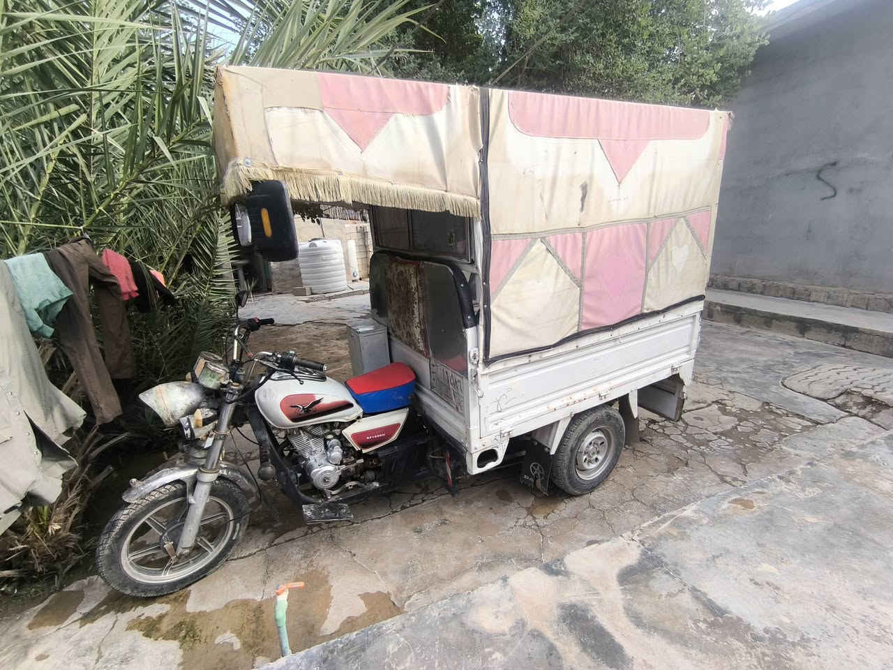 السلام عليكم
ستوته للبيع موديل 2010✈️
محرك 23✈️
اوراق كامله ✈️
السعر 1250وبيه مجال✈️
 للاستفسار ***********🤍
خاص موجود😊
