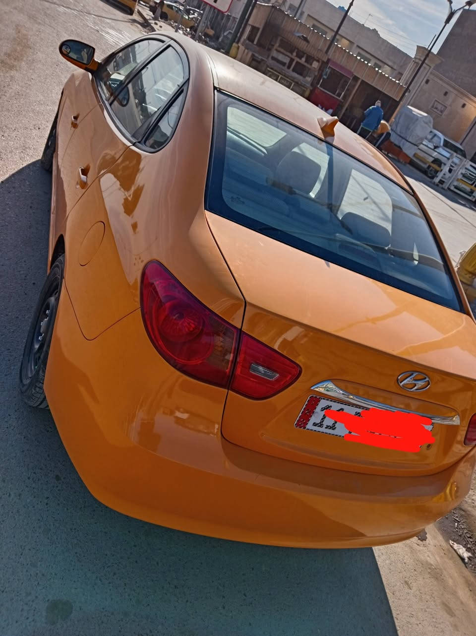 سلام عليكم
النتره موديل 2010 محرك 2000 
مكينه جديده مكفوله من فتح گير جديد.  
حادث سياره مبدل باب خلفي وجاملغ. مصلح نفسه هم خلفي. مكفوله شواصي والغود  صدر جديد تخم تاير جديد 
سياره بسمي  مكاني بغداد  
سعر خاص خابرني وتدلل 
***********
