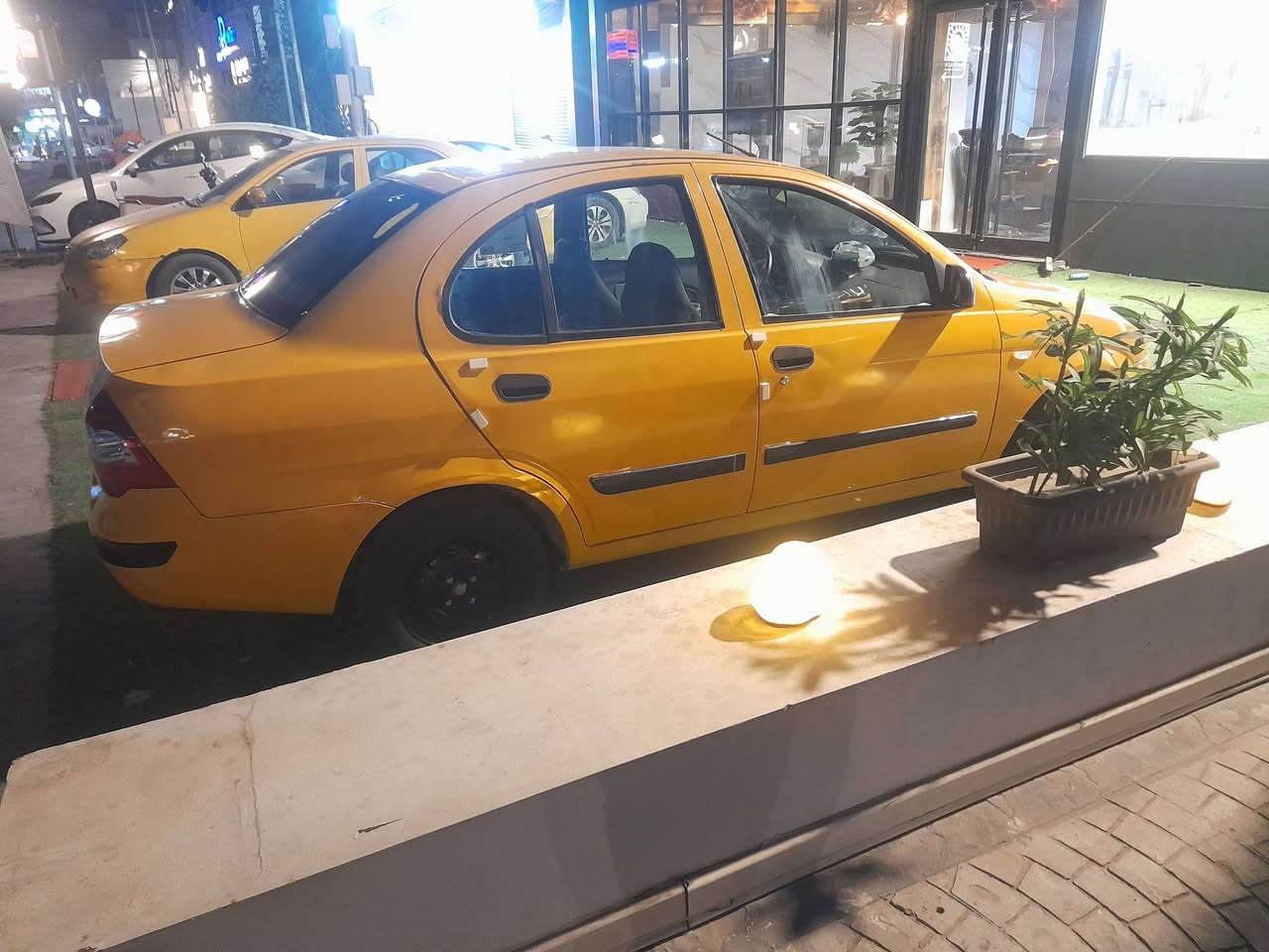 السلام عليكم طيبة موديل٢٠١٥ سيارة خير من الله مصفرة هيئة وغرامات تحويل مباشر بسمي شخصين عقد مروري فقط تحويل مكتبة عادية ما اكتب سيارة كير قبل اسبوع٤٥٠مشط جديد باتري جديد رقم الإنكليزي مكينة خير من الله قوايش كلهن البارحة هنة والجبن تبريد شغال اخوان سيارة بيهة دوس معمرة وجاملغ خلفي العنوان بغداد المنصور الداودي رقم الهاتف*********** السعر٣٣وبيهة مجال ب
