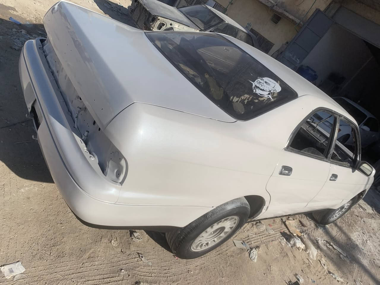 ورشت صبغ عنوان زبير ***********
