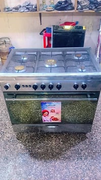 07763932537 واتساب. متواجد  طباخ نضيف فريش مصري 210