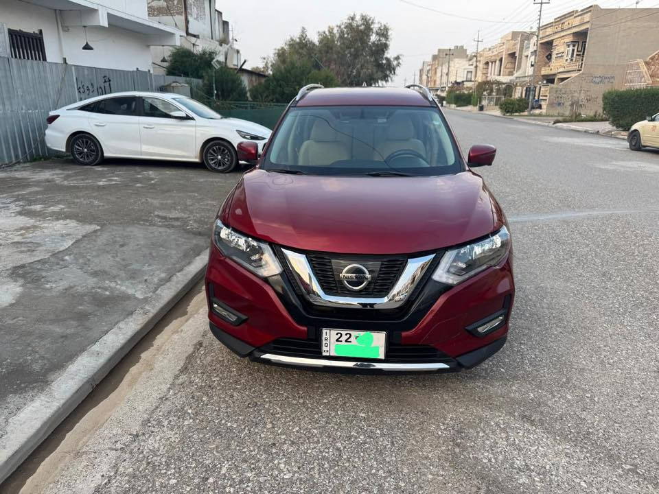 السلام عليكم ورحمة الله وبركاته
من رخصة الادمن المحترم 
نيسان روج بلص 2018 + SV
رقم اربيل الجديد
ماشية 65،000 حقيقي
المكينة 4 سلندر 2500 دوش المرغوبة
مكفوله من الصبغ والتبديل
الضرر فقط دعاميه مفتوحه
السياره كلها على وضع الشركه
المواصفات : 
داخل السياره اصفر
بصمة + تشغيل عن بعد 
كرسي سائق كهربائي
شاشة بيها اندرويد اوتو وابل كار بلي 
كاميرا خلفية 
كاميرا 360 
تبريد شاشة
تدفئة مقاعد
رادار امامي وخلفي 
تحديد مسار 
نقطة عمياء 
قطعتين تبريد 
صندوق كهرباء وبحركة القدم 
اشارة وهيتر بالمراية 
ليد نهاري + كشاف ضباب 
فول تحكمات ستيرن 
مثبت سرعة 
وضعيات قيادة سبورت + ايكو  + نورمال 
طخم تاير جديد
هزه جديد
الموقع / اربيل
الرجاء الاتصال لان ممتواجد على الفيس واتساب او فايبر موجود
0750 745 6562
0771 845 6565
