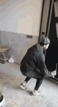 سلام عليكم كادرمختص صبغ وتنضيف أبواب وشبابيك وجام ابوجعفر ***********
