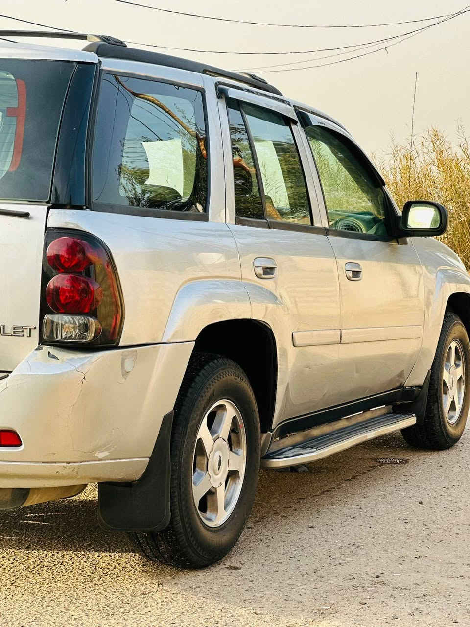 بلايزر 2006 قبق اسود
محرك كير تبريد تدفئة دواخل تخم تايرة جاهزة جاهزة
مكانات صبغ بدون معجون و داخل(بغداد باسمي) مكان السيارة بغداد 
السعر ٨٨ 💸 
الموبايل ***********

