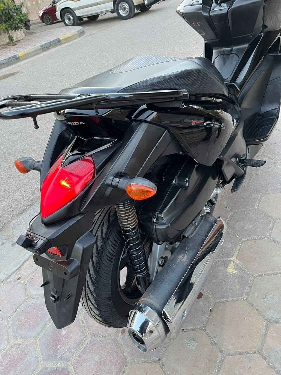 🏍️ للبيع دراجة هوندا فاز 🏍️
للبيع دراجة هوندا فاز نظيفة جدًا، بحالة الوكالة، مكينة وكهربائيات سليمة 100% مكفوله المكينه من الفتح 
📍 ماشيه 21 سعر خاص تصال 
‭0775 142 5792
