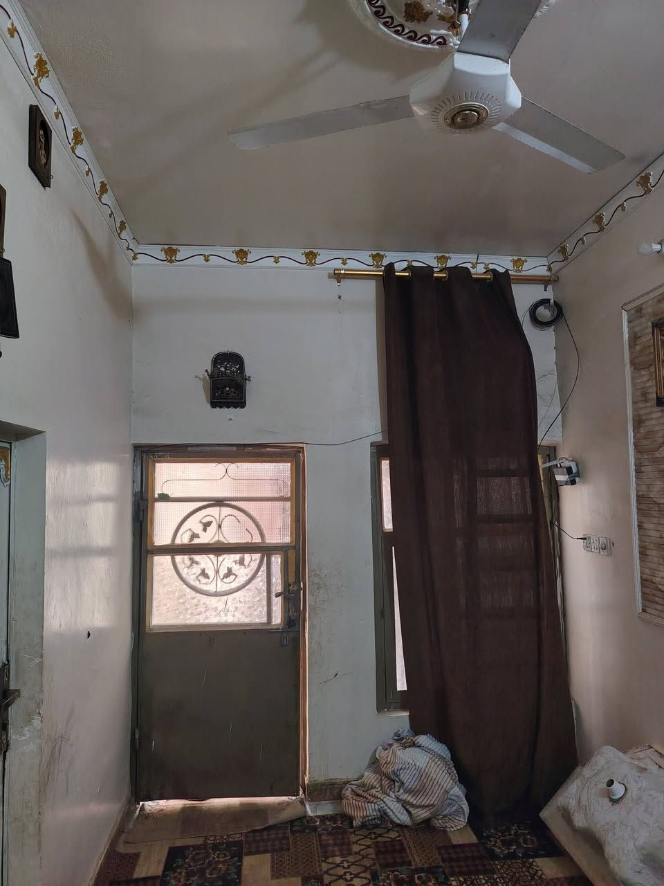 للبيع المساحه 75
العنوان حي الوحده قرب جامع الإمام الرضا ع
***********
