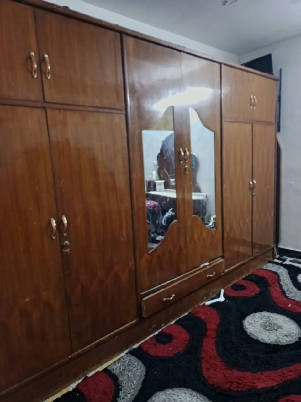 غرفه نوم للبيع صاج داخل وخارج ثكيله اضرارتها بسيطه كولش ٦٠٠ وبيهها مجال بسيط


**إذا كنت صاحب هذا الإعلان وتريد حذفه لأي سبب، رجاءا أرسل رسالة إلى الدعم الفني**