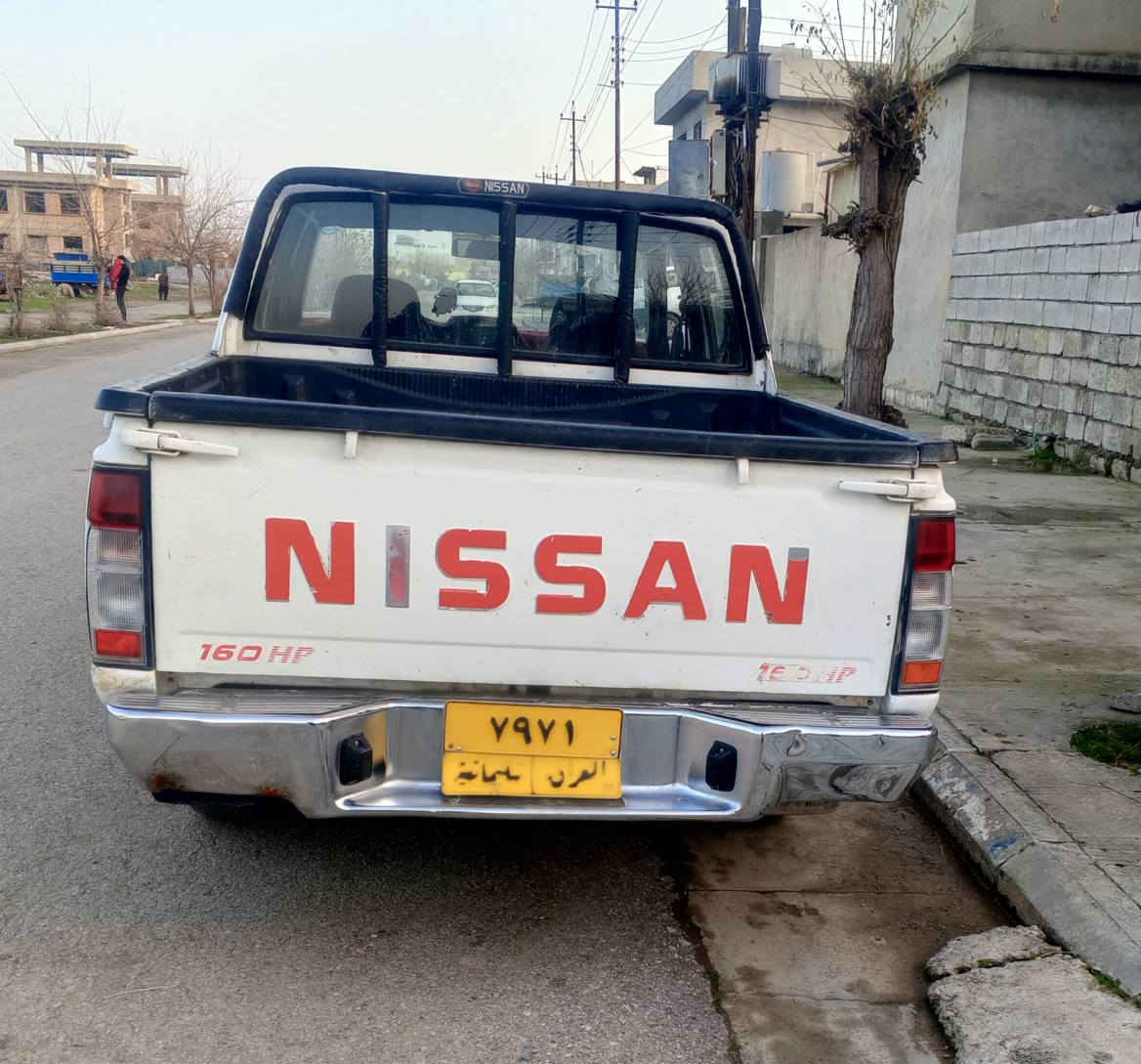 پێشەکی بەناوی خوا 
نیسان 
مۆدێل 2011
سەنەویو ڕەقەمی تازەیە 
بەشەرتی تەحویلوغەرامە 
گێڕومەکینەی بەشەرت 
تەبرید ساردو گەرمی بەشەرت 
چوار تایەی تازەیە 
بێ دەعموو لێدراوە 
تەنها ۳ پارچەی پێشی ڕەشە لەسەر ساقی 
دوو پەڵە بۆ یاخی هەیە 
شاشە ئای پادە 
کامل جوانکاری بۆکراوە 
ماڵی دۆستە 
نرخی 128گەڵاو کەمێک مەجال 
شوێن هەڵەبجەی تازە 
ژمارەی خاوەنی  *********** السليمانية, العراق
