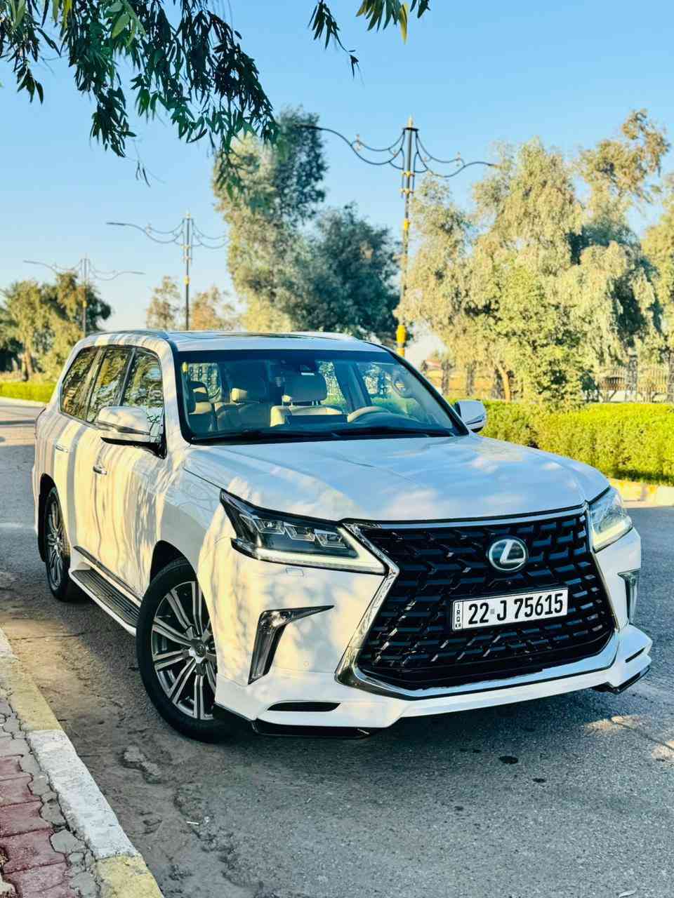 ﷽
‏‎سلام عليكم لكزز

‏LEXSES _ LX _570 _ 2016 _ brem⚡️

لكزس 2016 فول مواصفات 1/1 

رقم اربيل   بأسمي شخصياً 

‏SPORT /Sفول مواصفات محرك5700

ملاحظه( السيارة نظيفة بمعني الكلمة مكفوله كفاله عامة من الصبغ   )

 // بيها بارد بسيط جدا بمقدار ٣ اصابع الجاملغ الامامي اسفل الجاملغ بدون  _  صبغ❌وشرط   الفحص 

گير و محرك بشرط

مكفولة كفالة عامة 

ماشية 134 الف

________👇🏻المـواصـفـات 👇🏻___________ 

حساسات امامي خلفي 

كامرات 360 امامي وخلفي وجانبيات 4 كامرات 

مري شفط ونظام ترحيب 

تبريد ب الكشنات

باب خلفية كهرباء 

لايتات دبل عدسة + LED

جميع الكشنات كهرباء 🗼

زنون بلادي 🗽  جكات 

فتحة      ثلاجة 

نظام اقتصادي بانزين ECONOMY 

جلد كامل داخل لون بيجي

بلوتوث وتليفون ونضام الملاحة ☎️

ونظام تثبيت السرعة التكيفي المزود، ونظام صوت Mark Levinson مع 21 سماعة.

ومقاعد قابلة للتدفئة والتهوية

شاشات عدد 2

نظام مانع الانزلاق

نظام نزول المنحدرات 

اشارة في المرايا الجانبية

مخرج منفذ الطاقة ⚡

‏  Bluetooth / USB

بردات أبواب خلفية  

شاحن هاتف Wairlees

ستيرن كهرباء + خزن ستيرن + خزن كشنات

وبعد بيهة هواية مواصفات

🟩 السعر  المطلوب  _( 620$)💸💸   وبيها مجال                         

رقم _ ( ***********)📲📲 

تحياتي لجميع 🌹 🌸 🙏🏻

المكان بغداد الدورة
