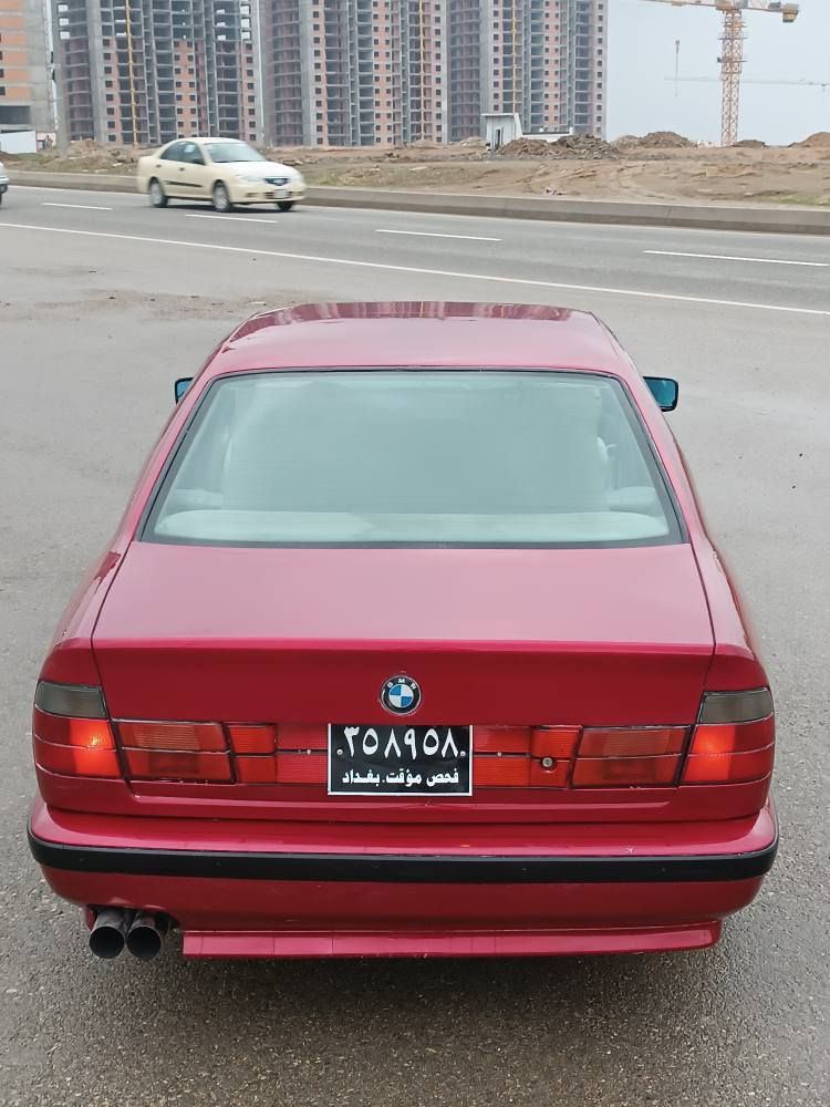 ئەم BM بۆ فرۆشتن 🇩🇪
مۆدێل 1993
ئاڕم پلاستیک سلێمانی بەشەرت
گێڕ عادی 
ڕەنگی سور 
ناوسپی بیلاد 
ناو فۆڕمیکا
دەبڵ چەکمەجە 
پەردە
تایەو ویلی شەمس لۆکی لەژێرە
دەعامی دوواوەو پێشی M
پێش پان 
تەرجیل و مکەبەرەی مەزبوت 
سعری 43 گەڵاو کەمێک مەجال 
بۆزانیاری زیاتر پەیوەندی بەم دوو ژمارەیەوە بکە 
***********
*********** السليمانية, العراق
