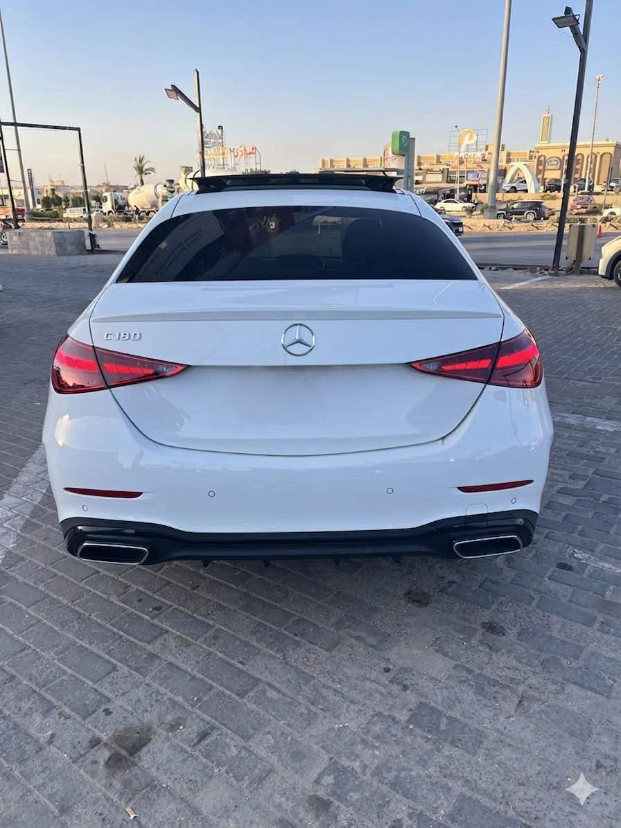 Mercedes Benz c180 AMG 

M/Y 2025 
K/M 17.000 

For contact : 0121 000 7094 الشيخ زايد, الجيزة


**إذا كنت صاحب هذا الإعلان وتريد حذفه لأي سبب، رجاءا أرسل رسالة إلى الدعم الفني**