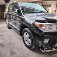 لاندكروزر • ٢٠١٥ • مكفوله