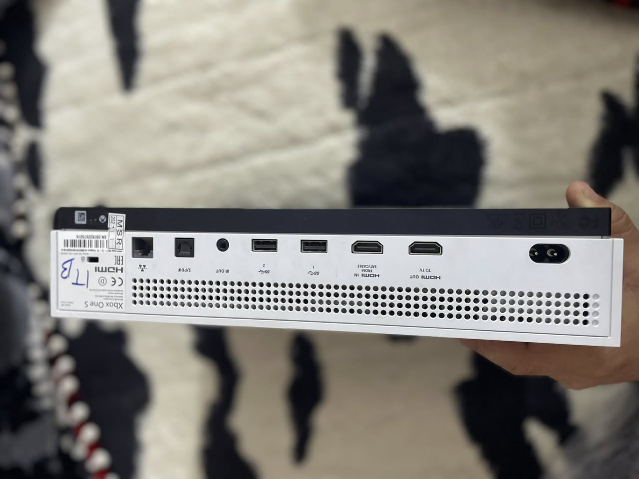 للبيع بسعر مناسب جهاز بلاد مامفتوح. One s بي لعبة gta مملوكة ويده وحده مال سيريس s


**إذا كنت صاحب هذا الإعلان وتريد حذفه لأي سبب، رجاءا أرسل رسالة إلى الدعم الفني**