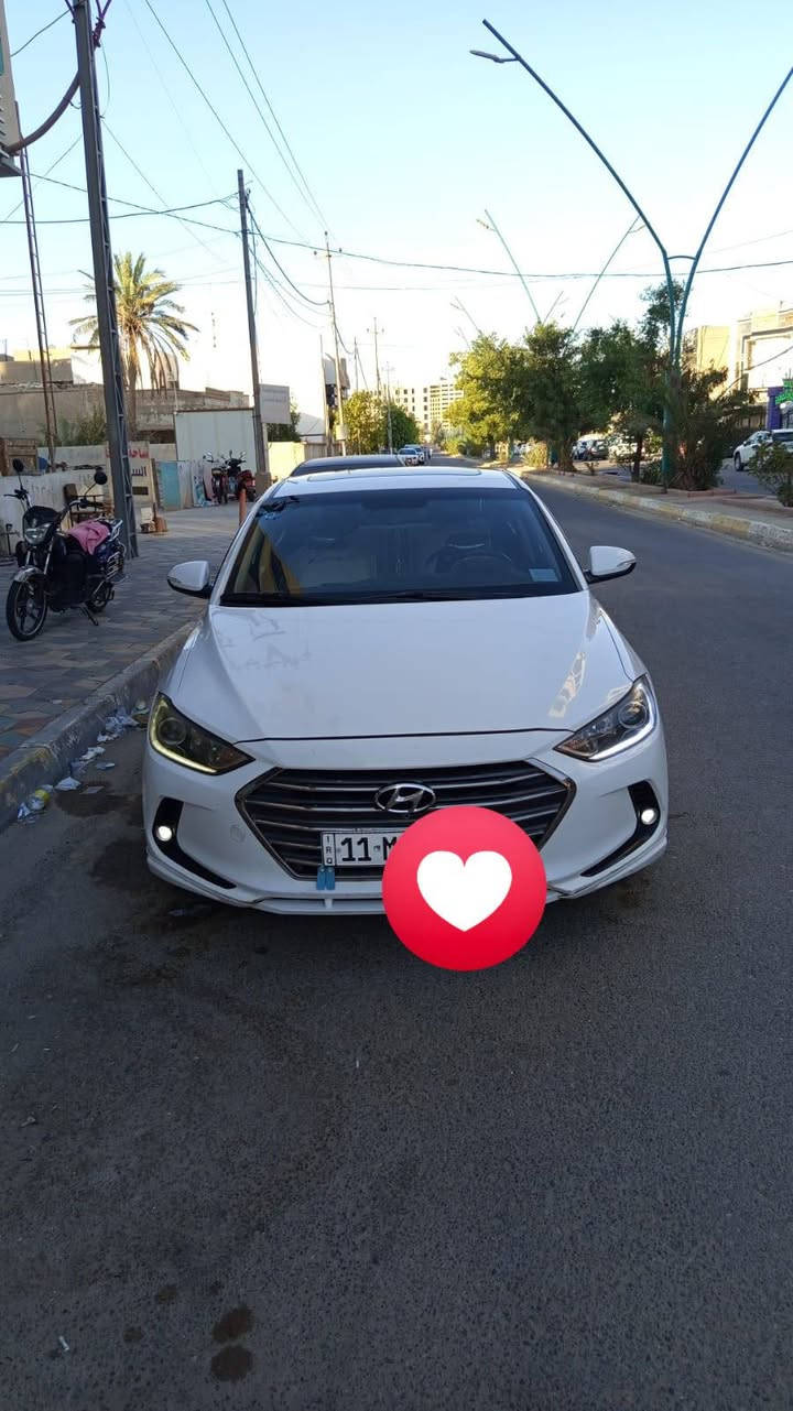 هواندي النترا 2017 خليجي
بدون قطرة صبغ
سيارة كفالة (فقط رصعه جاملغ السايق وما مبينه بدون جلخ بدون خدوش )
محرك 2000 دوش
فول مواصفات (عدا البصمة)
مري شفط
سلايت روف
تبريد قطعتين
سيارة جديدة
رقم الدولي بأسمي
محرك وكير (مامفتوحه على وضع الشركة)

مكان السيارة: الرمادي
السعر: 🟧 143 مجال قليل 
للتواصل: ***********

#هيونداي_النترا #النترا_2017 #خليجي #بغداد #كفالة #بيع_سيارات
