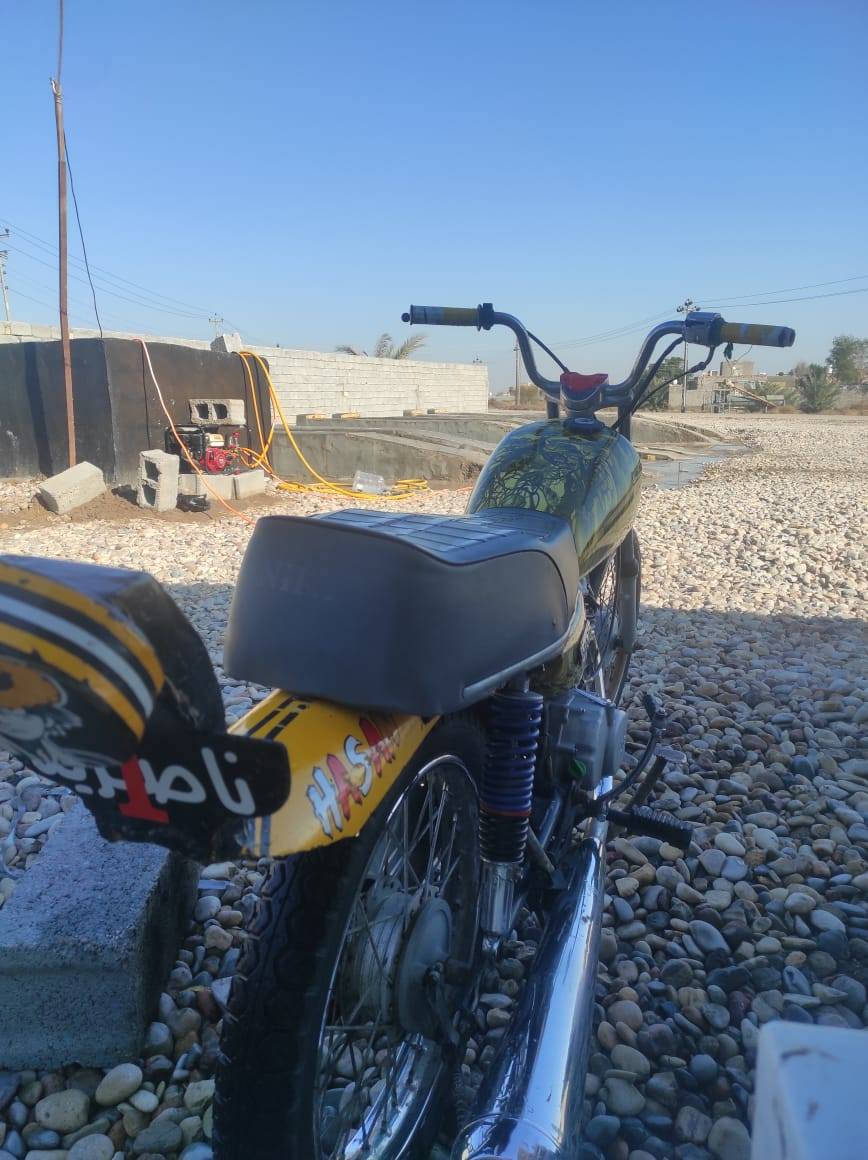 سلام عليكم
نامه للبيع كلك كلك 
دراجه نضيفه وبيه شلعه شك لكاع 
دراجه حربي عله وضعيتها كرهبائيات كامله وبيه 3 بومات كدام وباتريه ، مستعجل على بعيتها
سعره 350 وبيه مجال للطيبين
***********
