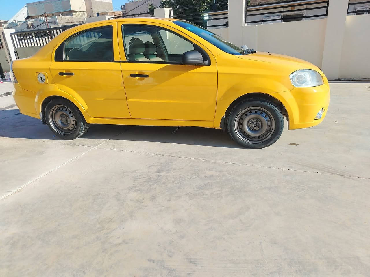 سلام عليكم افيو ١١ خليجي ١٤٠٠ اوتوماتيك رقم بسمي مصبوغه الجماليه كير مكينه مال كصه ماصار شهر من شاتهن ٦٠ وبيه مجال ***********مكاني كربلاء
