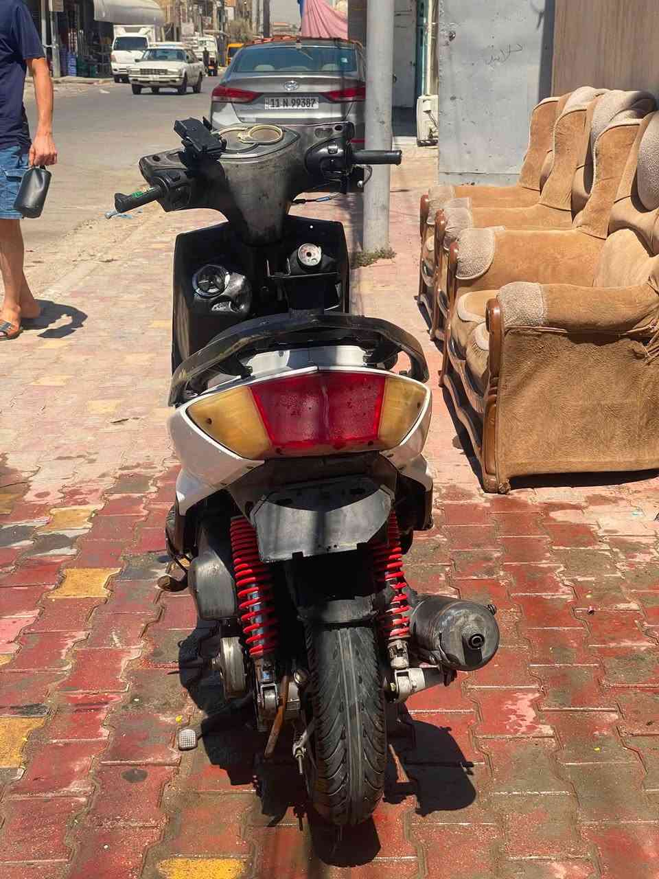 سلام عليكم
سكنس فحل بلاديه
مكينه ناعمه
كلجات بلادي
كابريتر بلادي
فاكيوم بلادي
تايرات جدد
قطره رياضي سبع الوان
يده رياضي سبع الوان
سلف رياضي
كهربائيات شغاله
اشاير سلف
 لايت 
دبل اشاره
 هورن
عداد سرعه شغال بس الرون واكف
دبلات بلادي
كفراتها وسوادات كامله نقص بس الكفر الصغير الي كدام
دراجه احلى من صور
مكان بغداد دوره الميكانيك
سعر٤٠٠ وبيها مجال
رقم واتساب ***********
واتساب او اتصال ***********
