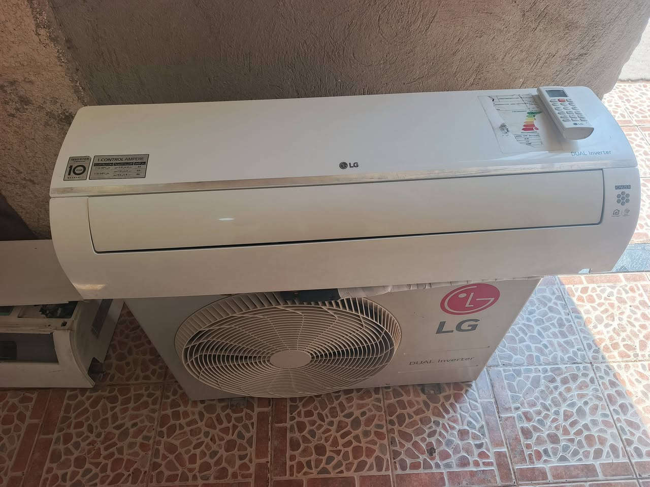 سبلت طنين ال جي انفيرتر تحكم انبيريه يشتغل مولد وطني شرط وضع شركه غاز شركه تبريد ثلج كامل مع جميع ملحقاته للتواصل ***********
