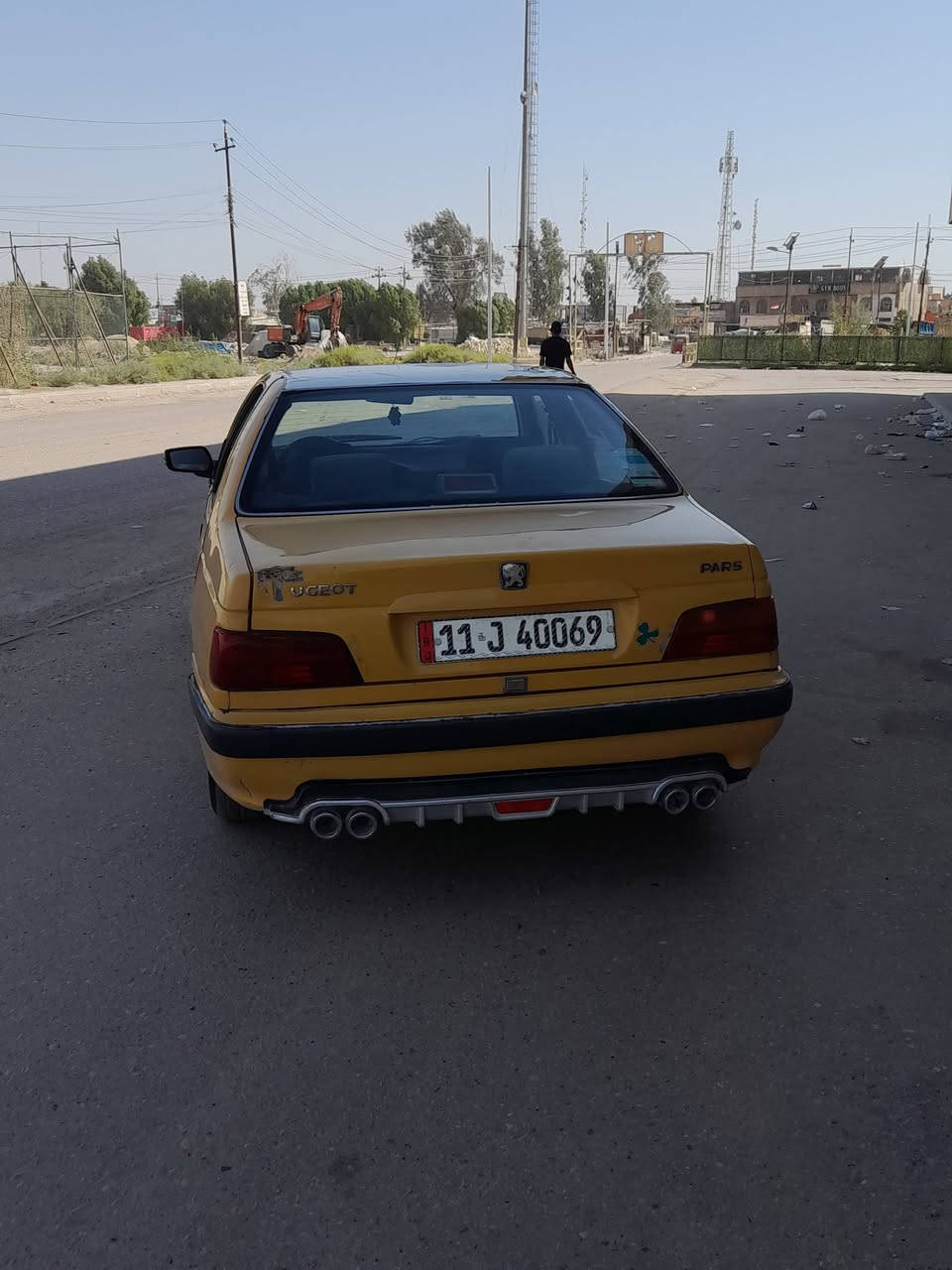 @إشارة السلام عليكم بيجو بارص ٢٠١٥ رقم بغداد انكليزي مصفرهة سنويهة ل٢٨
حداديهة تخم تاير جديد تبريد ثلج مكينه فقط لاستيك ولف كير نضيف السعر ٣٣ وبيهة مجال بسيط المكان بغداد قرب مجمع بسمايه السكني  ***********
