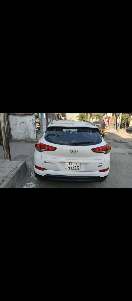 سلام عليكم ورحمت الله وبركاته من رخصت الادمن المحترم توسان لبيع موديل 2018 وارد امريكي حادث موضح بل صور بيه لغد امصلح سياره خير من الله كامله من كلشي مكينه كير حداديه تبريد كامله سعر 137 مكان مدينه الصدر جميله السياره بسمي تحويل ثاني يوم ما ابيع اله مكاتبه مروريه للاستفسار رقم الهاتف ***********
