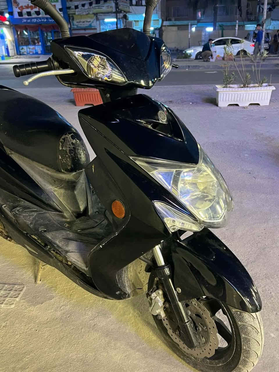 السلام عليكم دراجه لد لبيع مكينه مكفوله  شلعه ومعدل تشك لكاع دراجه اي نقص ما بيه مكان مدينه الصدر سعر خاص رقم (***********)
