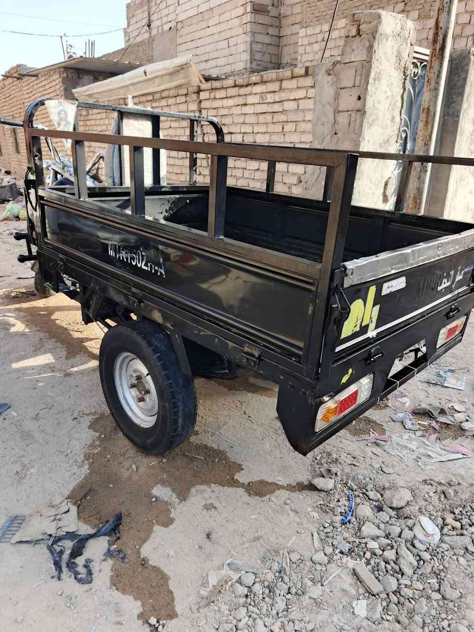للبيع مديل ٢٠ رقم نجف شارع السبيس ***********
