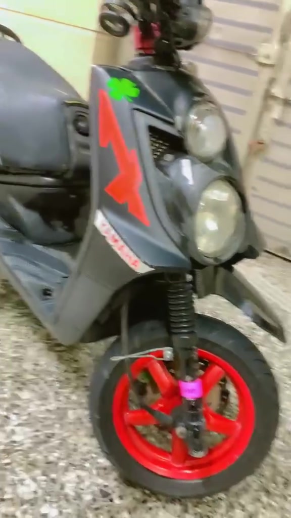 سكنس جبلي ألبيع درجه رمبه جديده
 السعر 1350وبيه مجال اليدور نطايح ورخيص لا يخابر 
مكان بغداد مدينة الصدر الأورفلي

رقم: ***********
