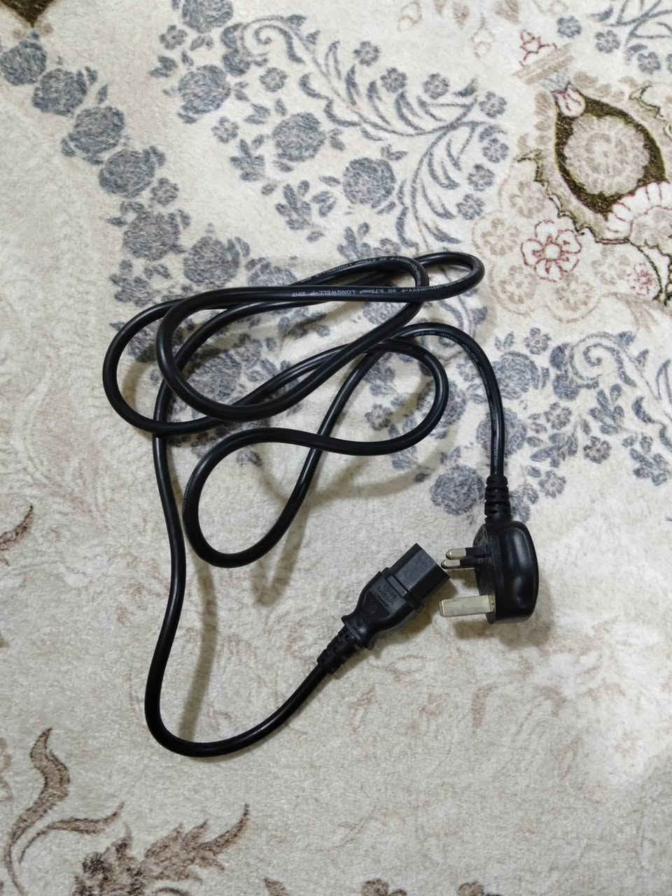XBOX 360 نضيف كلش ويا جوستكين وبي العاب اقوى العاب منها ( فورزا فيفا بيس جي تي اي 5 وسان اندرياس ماينكرافت) وبعد هوايه 250كيكا                                         وسعر:115 وبي مجال ومكان كركوك لا يوجد توصيل شراي يجي خاص


**إذا كنت صاحب هذا الإعلان وتريد حذفه لأي سبب، رجاءا أرسل رسالة إلى الدعم الفني**