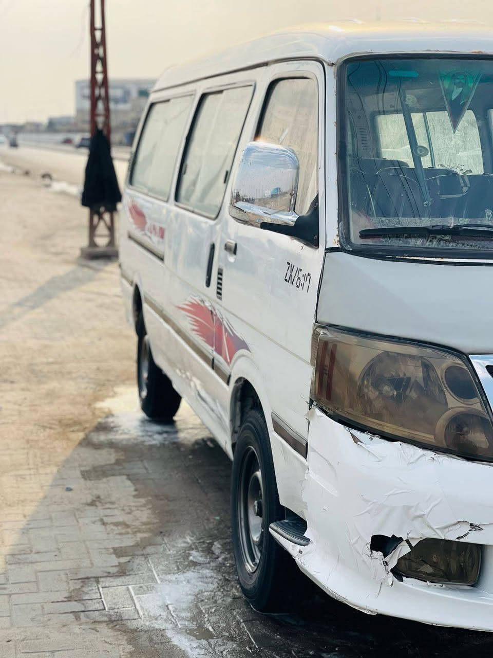 السلام عليكم للبيع فوتون موصليه سياره بيها نموذج  مكينه وكير جدد مكان السياره البصره الاتصال ***********
