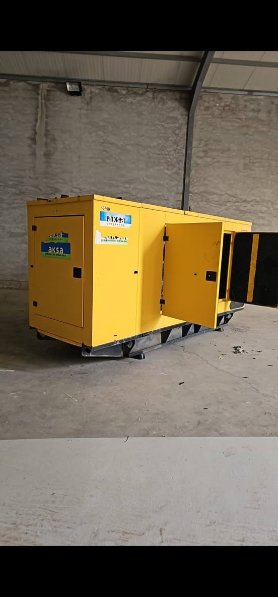 350 kv رقم تلفون
***********
كاتم صوت ٪100. 

وكاتم الصوت قوي.

دوسان.

بشرط بدون بخار 

مع القاعدة و باتري جديد
